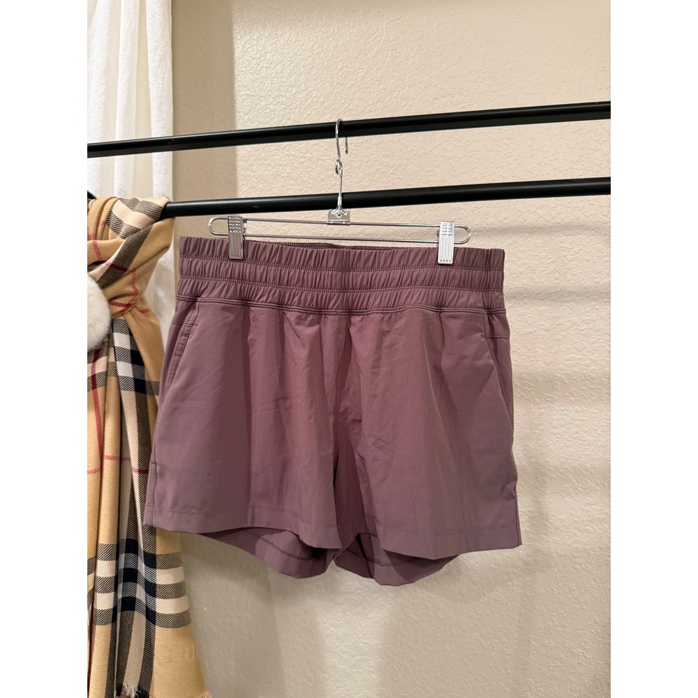 Free Fly Women Smocked Waist Active Shorts Mauve Purple Size Medium Pockets